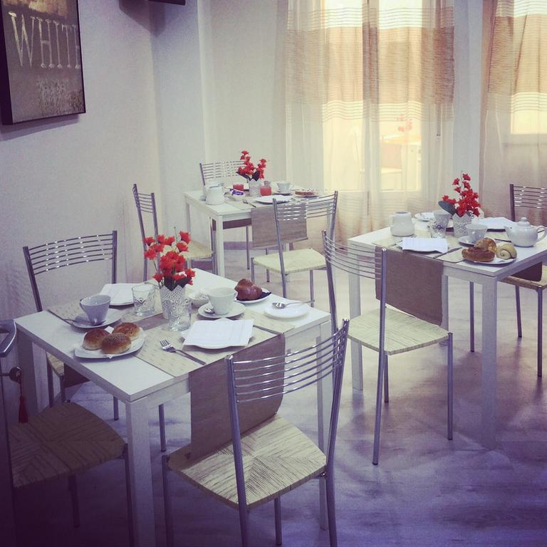 B&B Crystal Messina Buitenkant foto