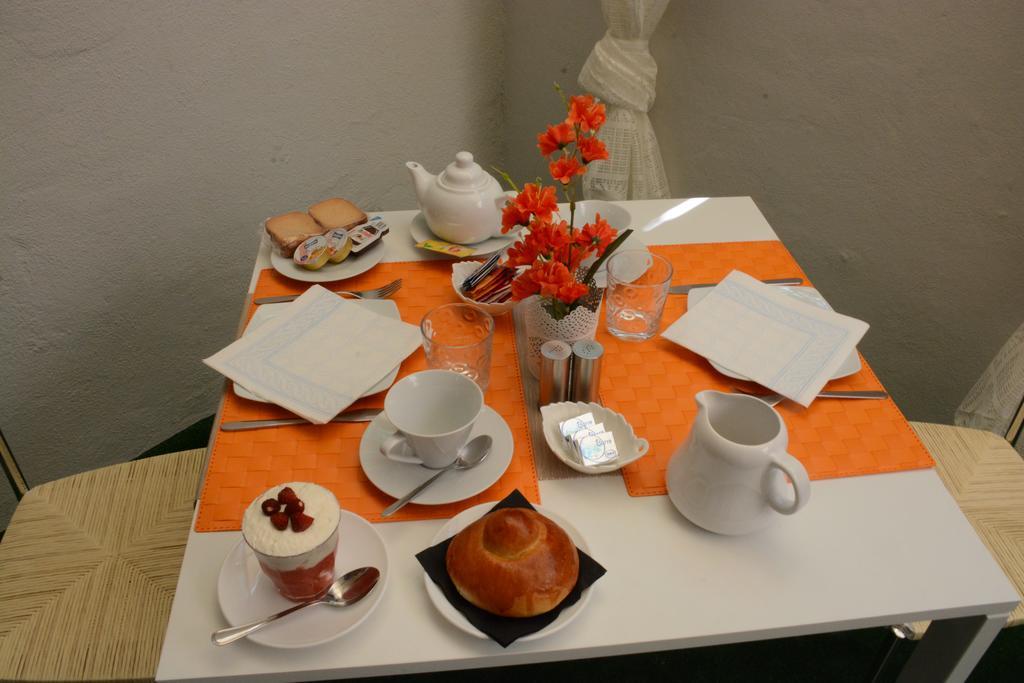 B&B Crystal Messina Buitenkant foto